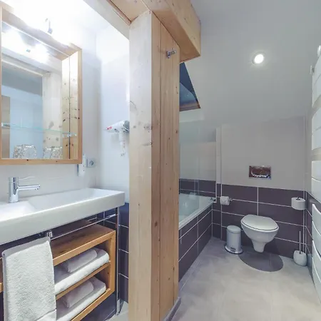 Hotel Fleur De Neige Chatel 3*