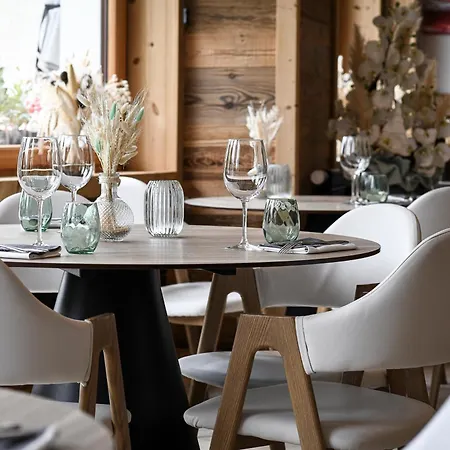 Fleur De Neige Chatel Hotel