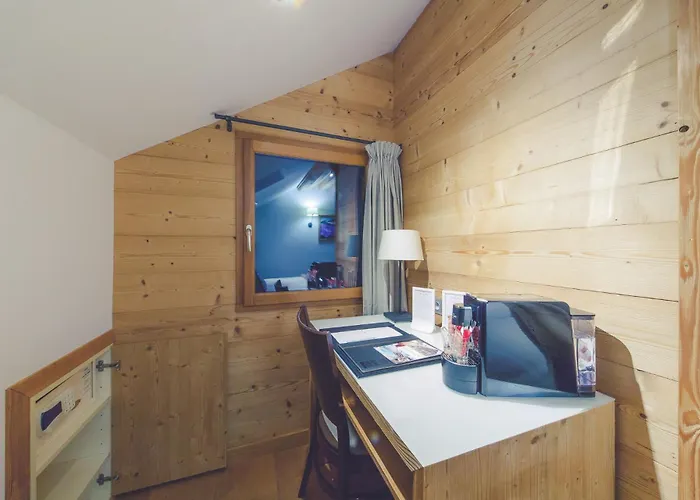 Szálloda Fleur De Neige 3*