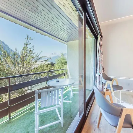 Fleur De Neige Hotel 3*